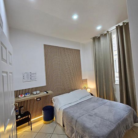 B&B Napoli Centrale Room&Jacuzzi Exterior foto